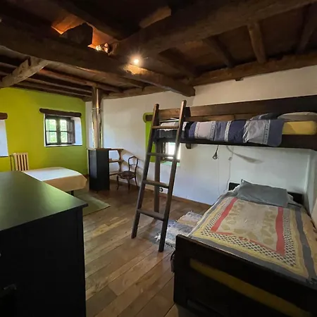 La Brisa Del Bierzo Feriehus *